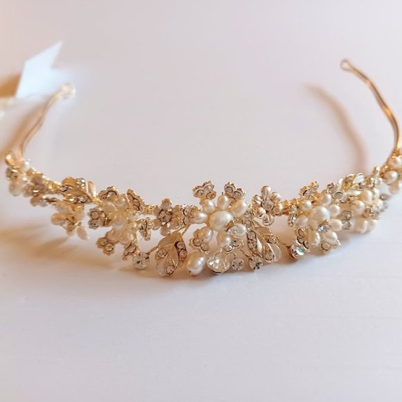 David's Bridal Accessories - David's Bridal Wedding/Prom/Pageant Tiara - NWT - Gold - Freshwater Pearls